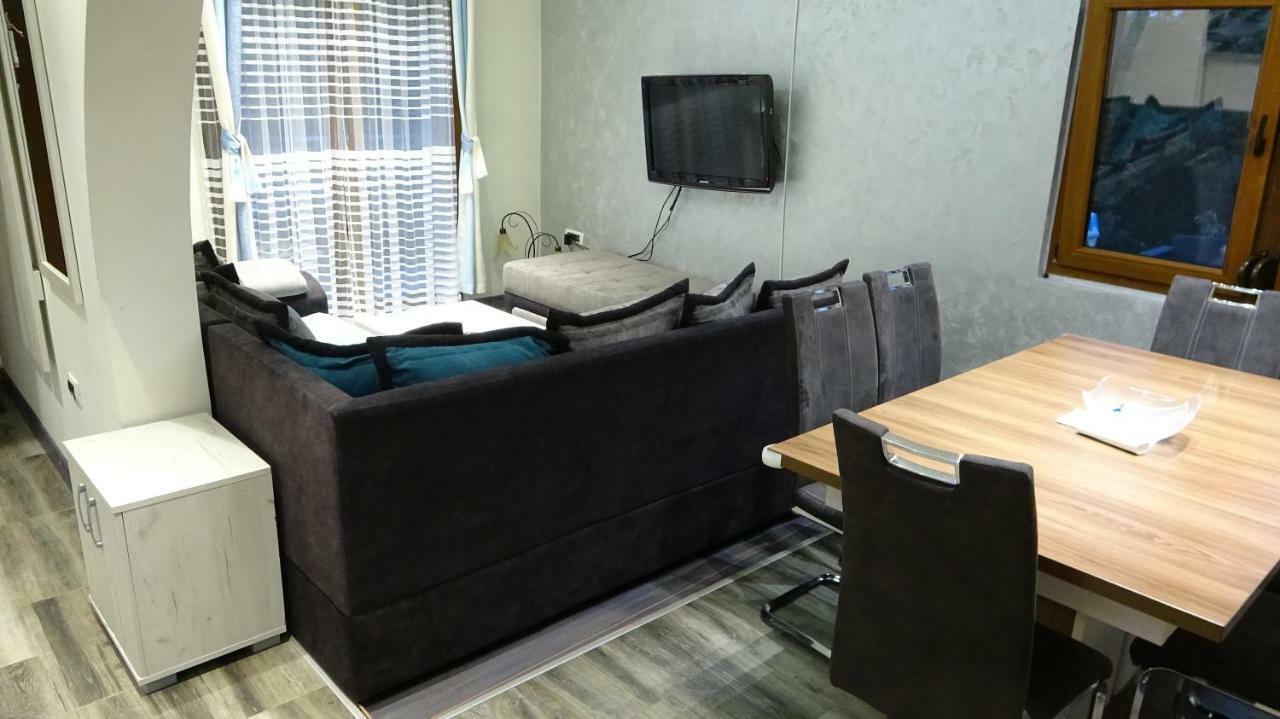 Apartment Kraljica Jelena Virpazar Exterior foto